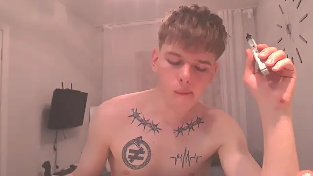 Fredd_Xanders' Live XXX Chat