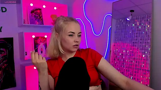 StephanieSweety élő XXX-chatje