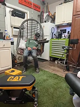 Czat XXX na żywo – Twist_N_Tease