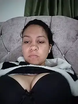Chat XXX en directo de Tiphanydirty3