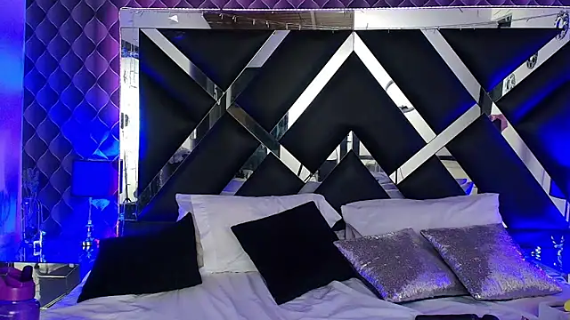 victoriaa_lee_'s Live XXX Chat