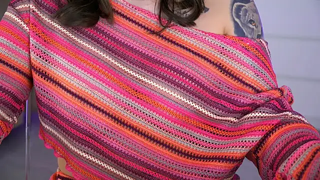 AishaSinsのライブXXXチャット