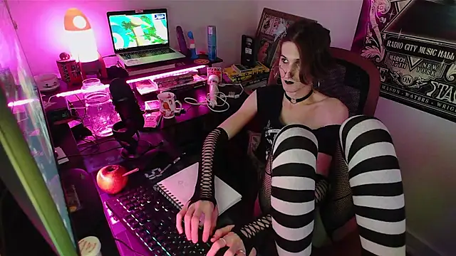 GiRL_POLARiS' Live XXX Chat