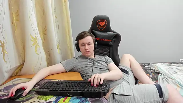 iliaskrislove: απευθείας συνομιλία ΧΧΧ