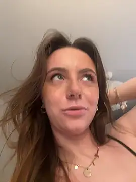 Cherry-Bean Live XXX-Chat