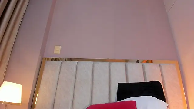 Chat +18 de AnnSmith_ ao vivo