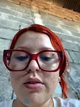 Chat +18 de Goddess_Naughty ao vivo
