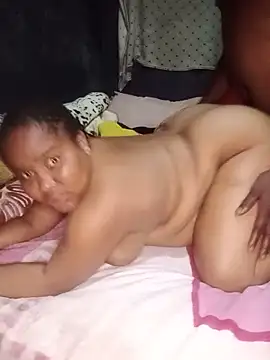 Онлайн чат XXX ChubbyMidgetxxx19