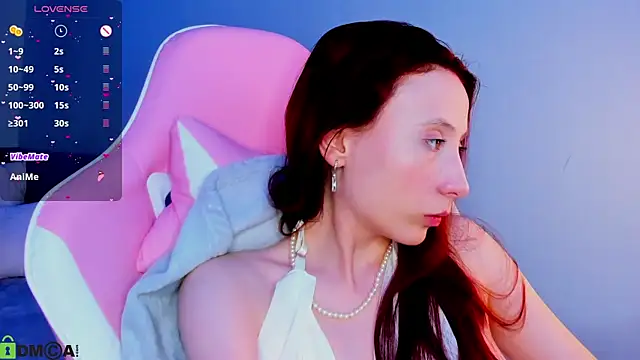 Lea_much's Live XXX Chat
