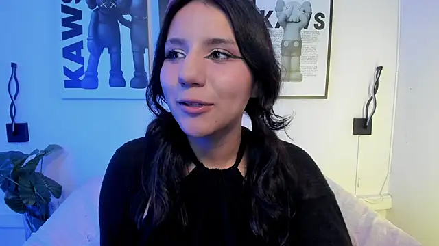 دردشة HollyPeach الجنسية المباشرة