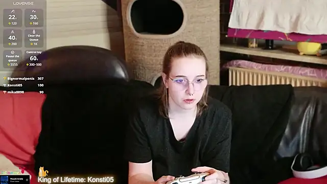 GamerGirl_Eve 现场XXX聊天