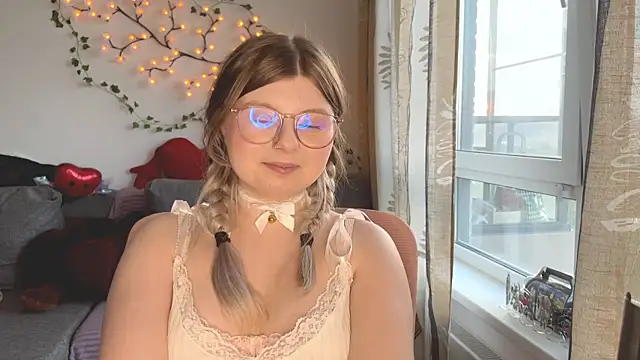 YukiBlush Live XXX Chat