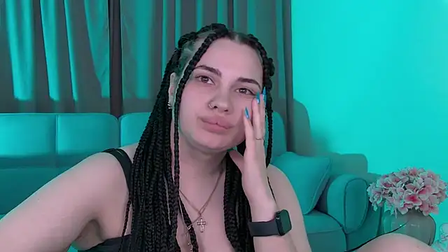 AdrianaToress élő XXX-chatje
