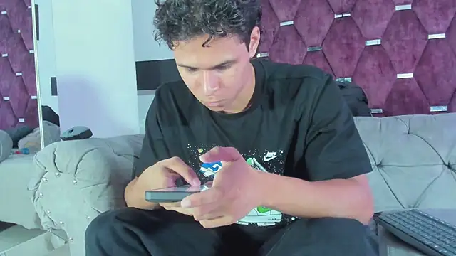 TonyBenedetti Obrolan Langsung XXX