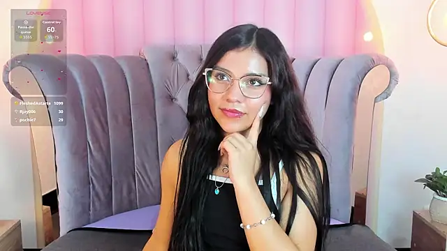 babe_vennus Adlı Modelin Canlı XXX Sohbeti