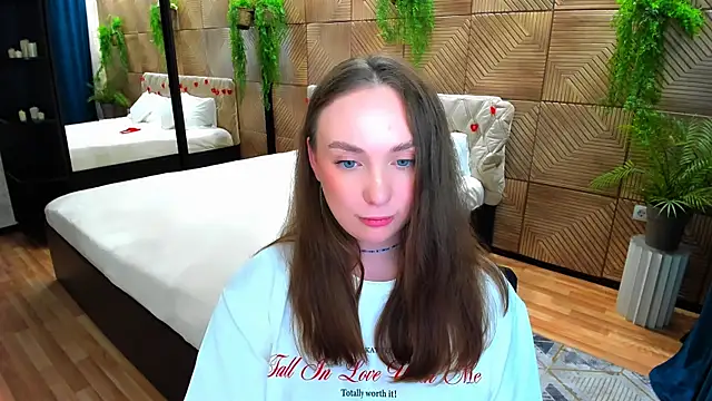 TrueReincarnation Live XXX-Chat