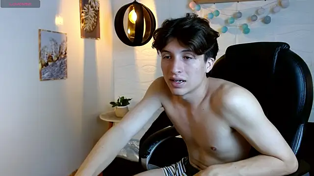 Marcoviolet Live XXX Chat