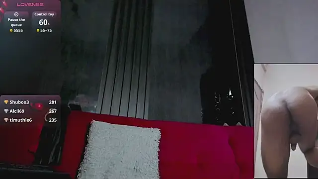 nayan_fire_ élő XXX-chatje