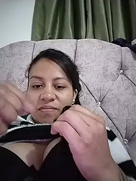 Tiphanydirty3 live XXX chat