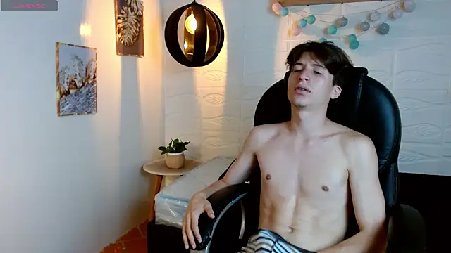 Marcoviolet Live XXX-chat