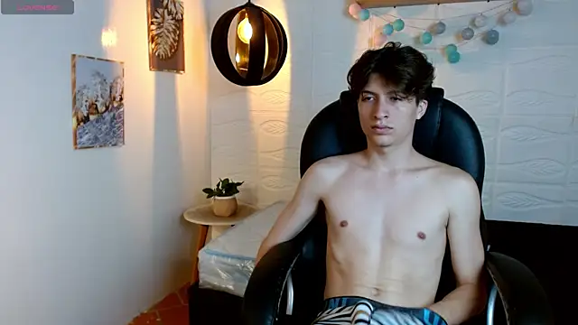 Chat XXX Live Marcoviolet