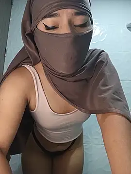 Samira_1 – Naživo XXX chat
