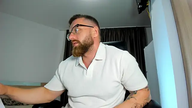 Chat XXX Live Findom_guy
