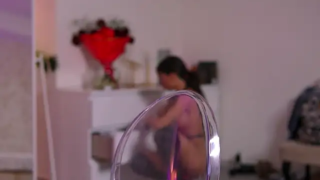 LalaRoze Chat XXX live