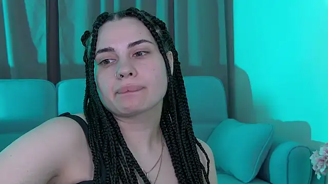 AdrianaToress' Live XXX Chat