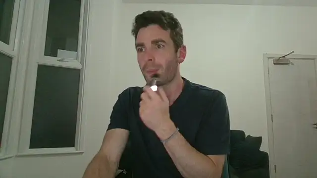 frenchbdmaninlondon Show Webcam