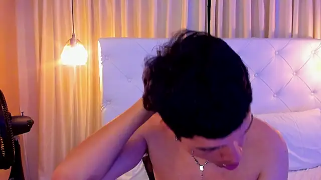 Chatroom XXX en direct de Briian__