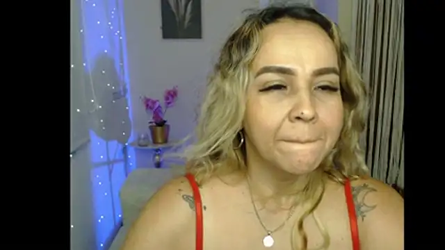 Aunty_milf Live XXX-Chat