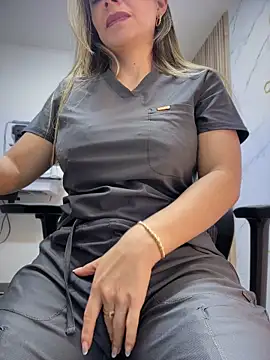 Chat XXX ao vivo de alicee16