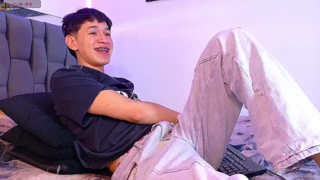 Twink_daren Chat XXX in diretta