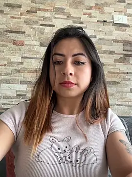 MaddieHunter Adlı Modelin Canlı XXX Sohbeti