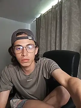 You_Sissy live XXX chat