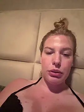 ChloemillerrxxのライブXXXチャット
