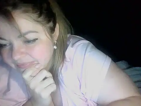 Онлайн чат XXX cute__cherry
