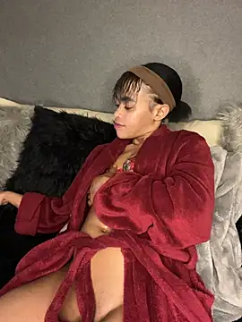 Hot_Mess18's Live XXX Chat
