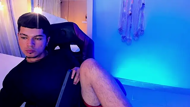 צ'אט XXX בשידור חי של Briian__