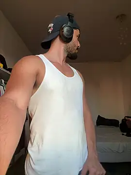 Chat XXX ao vivo de guzzfit