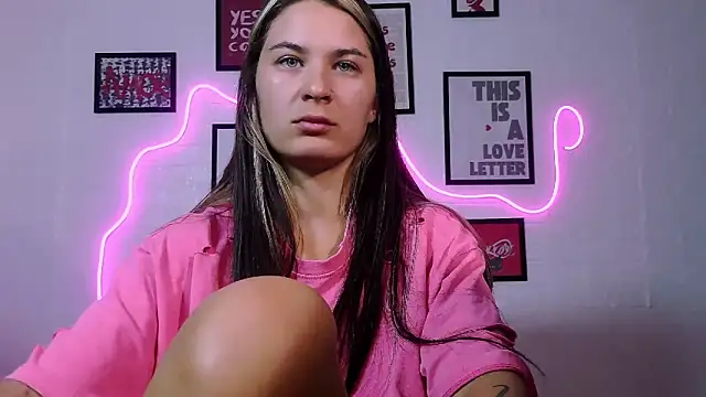 AlisaFrost's Live XXX Chat