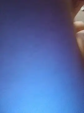 Lul18809 Live XXX-Chat