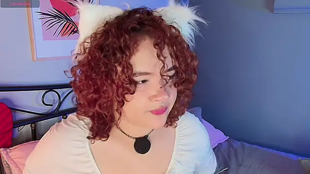 _sarahRose Adlı Modelin Canlı XXX Sohbeti