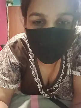 01Mona 现场XXX聊天