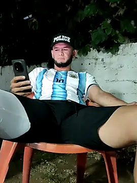 צ'אט XXX בשידור חי של PIGHIGHDIRTY_p0