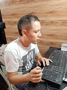 GaaraDiaz Live XXX-Chat