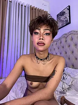 Innocent_yanixx69 élő XXX-chatje