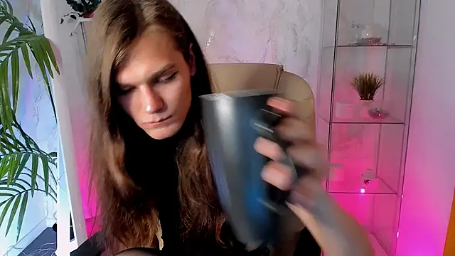 Chatroom XXX en direct de WillFobos