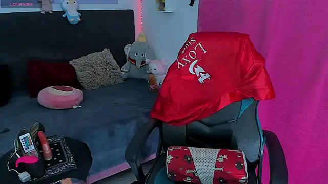 Hanna_long Live XXX-chat